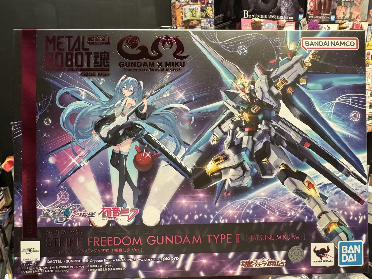 METAL ROBOT魂 SIDE MS Strike Freedom Gundam Type II [Hatsune Miku Ver.] – 强袭自由高达二式「初音未来 Ver.」